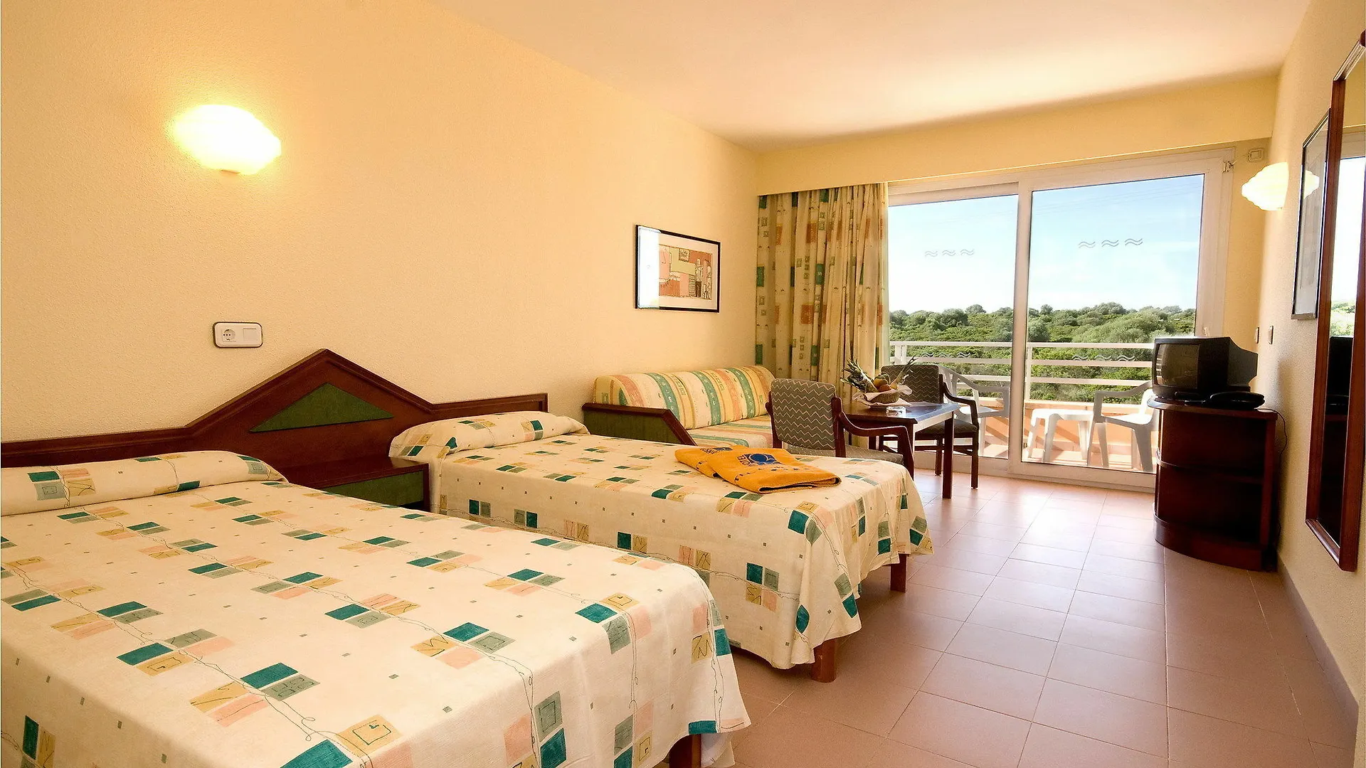 Mandisur Apartments Cala Mandia  Španělsko